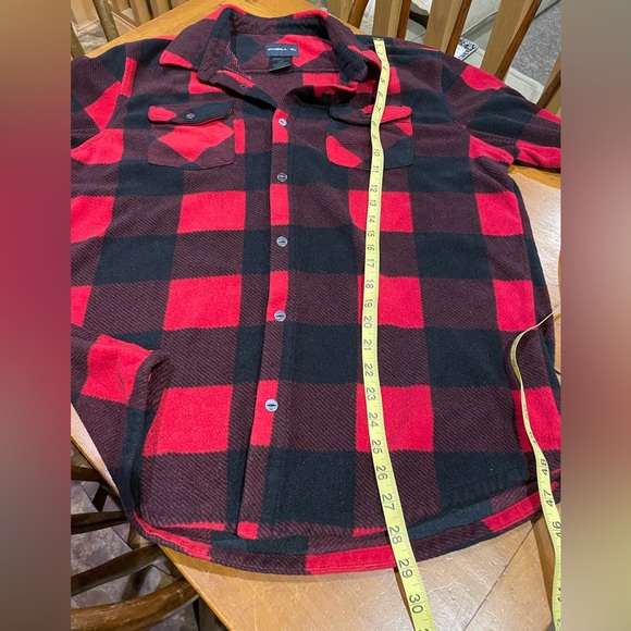 O’NEILL Red Checkered Flannel Shirt with snaps “buttons” - size large - Picture 7 of 11